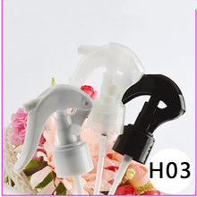 Load image into Gallery viewer, Refillable Mist Bottle Spray Bottle Dispenser Hairdressing Empty Bottle Water Sprayer Care Tools Salon Barber Hair Tools 300ML
