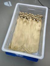 Load image into Gallery viewer, 613 Blonde Straight Brazilian Weave Honey Color 3 4 10 Bundles Remy
